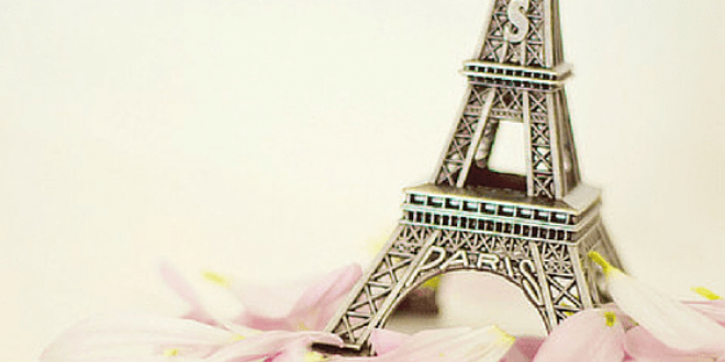 Eiffel-torony virágokból: letölthető sablon
