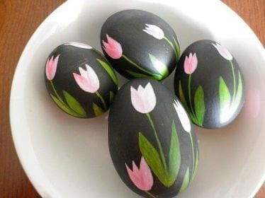tulipános húsvéti tojás